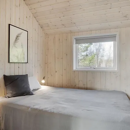 Swavi - From The Sea By Interhome Hals